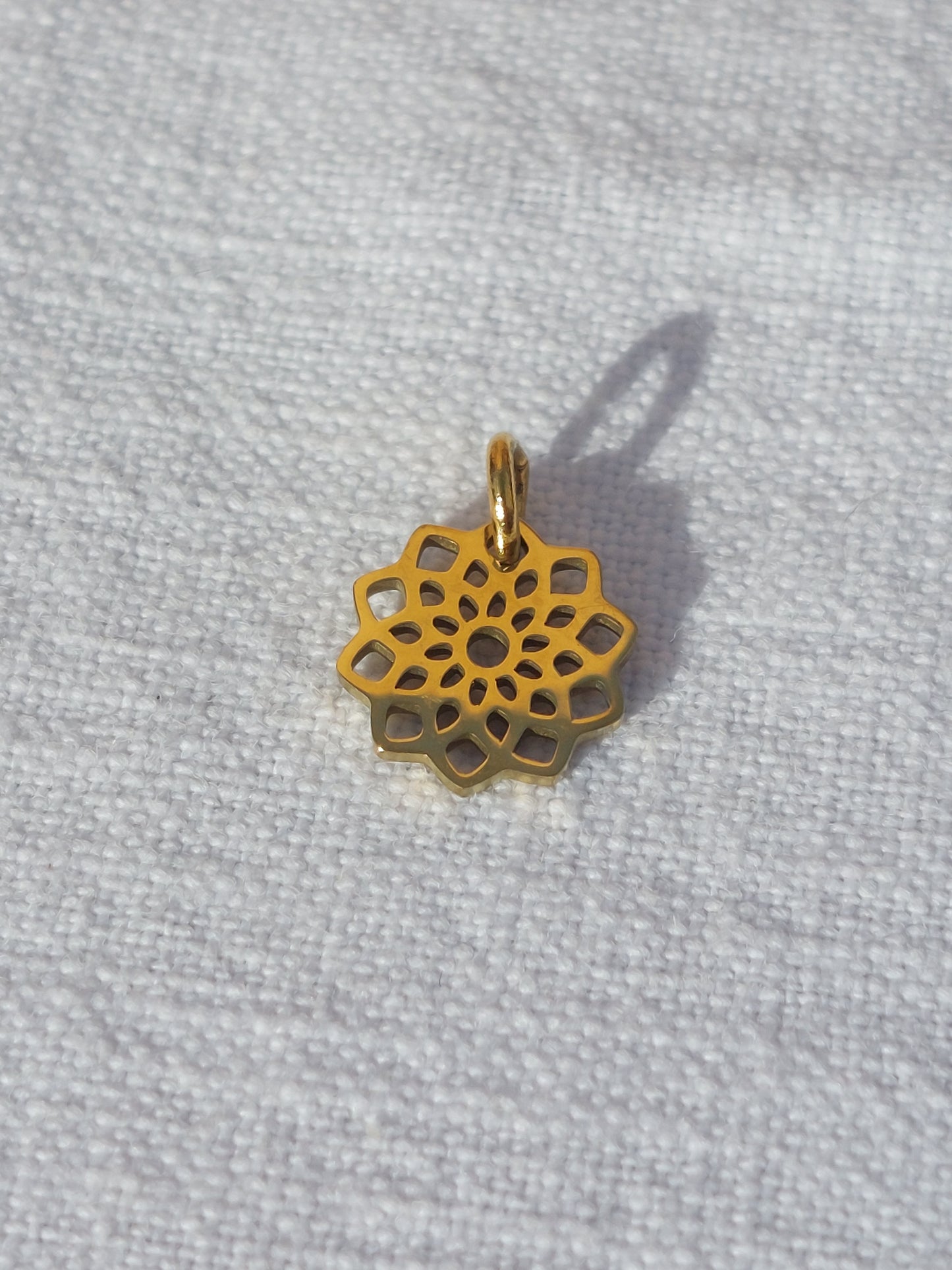 Charms doré acier inoxydable