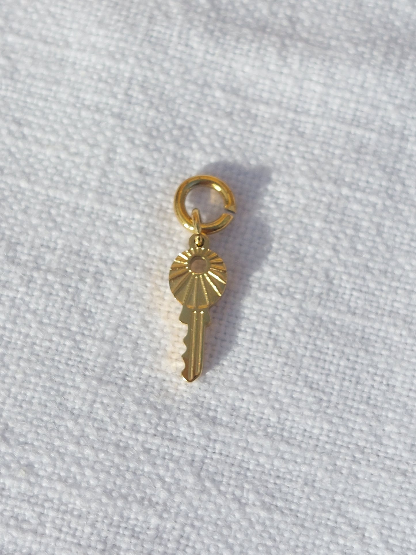 Charms doré acier inoxydable