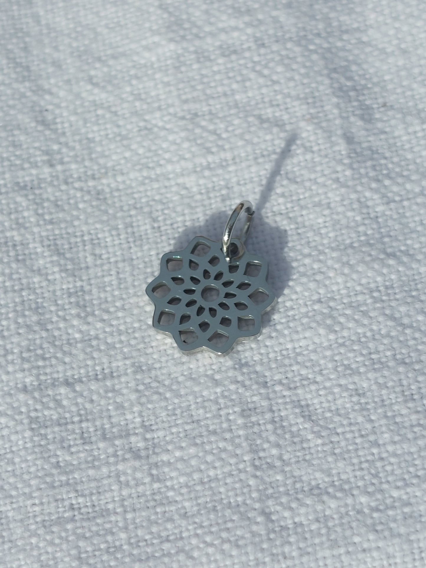 Charms argenté acier inoxydable