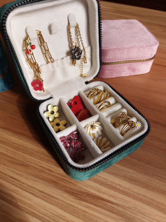 Boîte bijoux velour